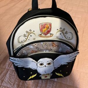 Harry Potter owl post 10 in mini backpack